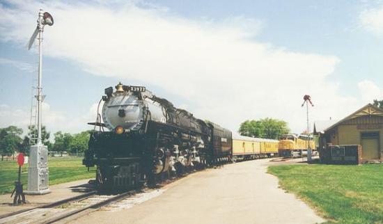 UP 3977
